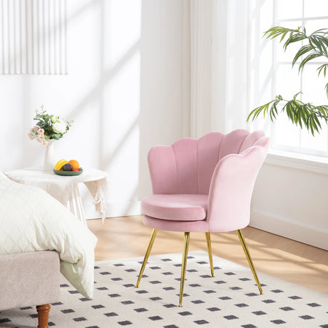 Velvet bloemvormige fauteuil van BukkitBow met zwarte metalen poten, comfortabel en stijlvol zitmeubel.