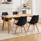 Set van 4 BukkitBow draaibare eetkamerstoelen van massief hout met comfortabele zittingen en moderne uitstraling.