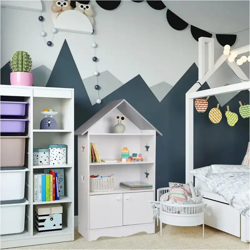 Witte en grijze BukkitBow kinderboekenkast met 3 planken en opbergkast in huisvorm, afmetingen 62x115x27cm.