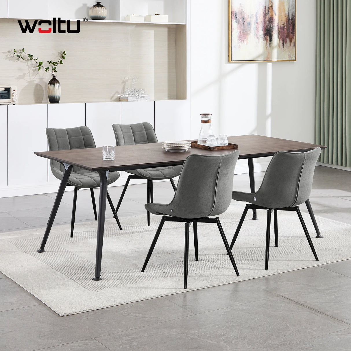 Set van 4 BukkitBow luxe draaibare velvet eetkamerstoelen, modern design met zachte bekleding en metalen poten.