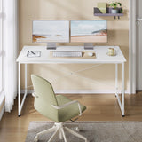 Moderne BukkitBow bureau met metalen frame, industrieel en robuust ontwerp, geschikt voor kantoor of thuiswerkruimte.