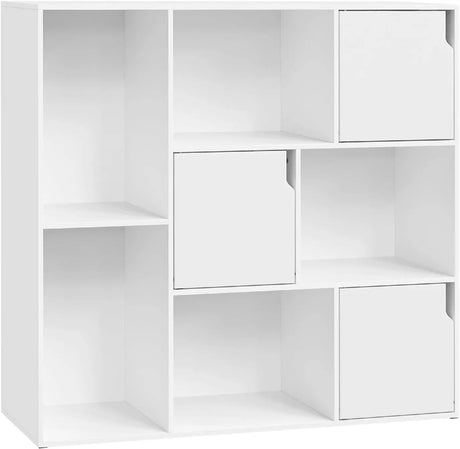 Moderne BukkitBow boekenkast met 8 vakken en deuren, FSC-hout, strak design en natuurlijke houtafwerking, geschikt voor woonkamer of kantoor.