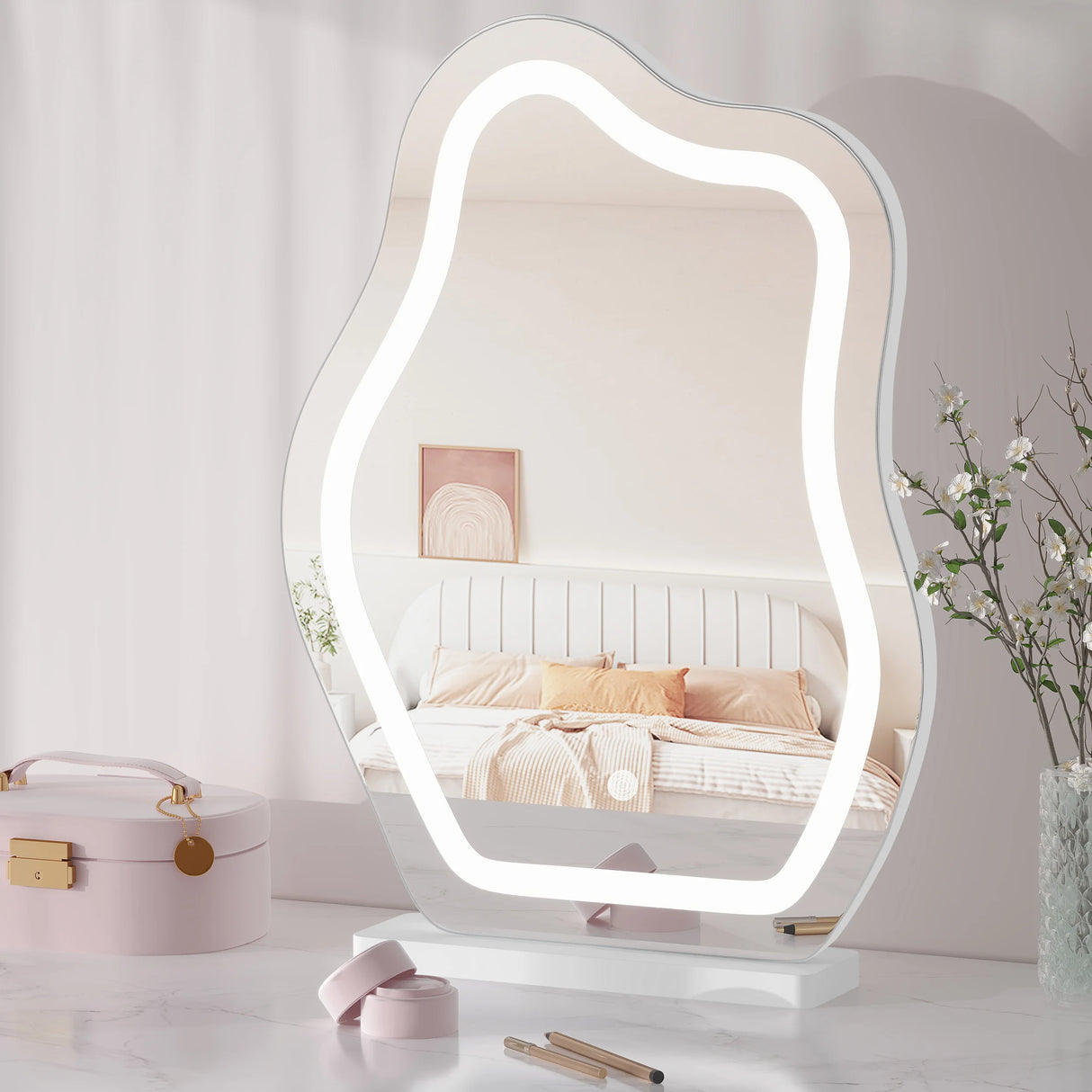 Moderne BukkitBow make-up spiegel in wolkvorm met LED-verlichting, helder en stijlvol voor perfecte make-up applicatie