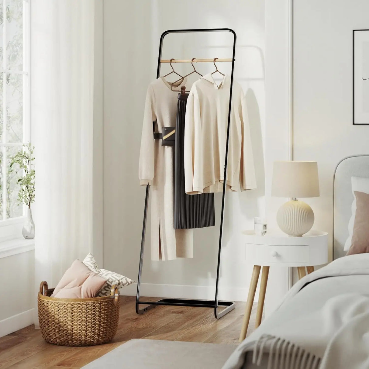 BukkitBow - Ruimtebesparend L-vormig Kledingrek - Modern Metalen Design