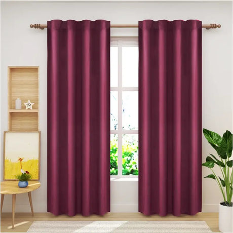 BukkitBow verduisteringsgordijnen van polyester velours in verschillende maten en kleuren, voor volledige verduistering.