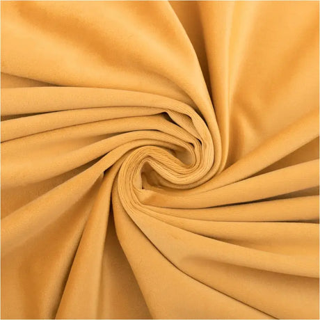 BukkitBow verduisteringsgordijnen van polyester velours, 300g/m², in verschillende maten en kleuren, hangend voor een raam.