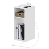 Smal BukkitBow nachtkastje met stopcontact en USB-poorten, houtlook, modern design en praktische opbergruimte voor slaapkamer.